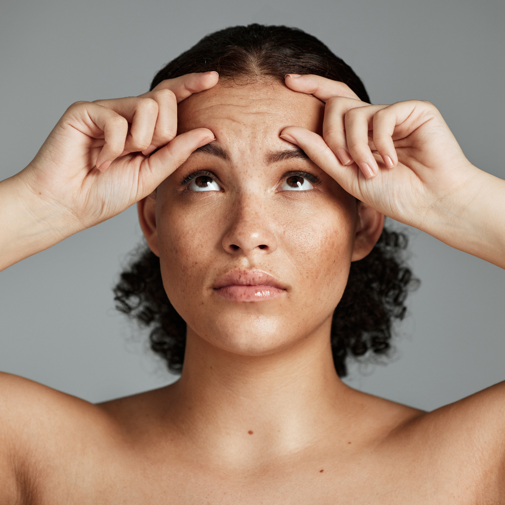 A woman aspires to have healthy skin