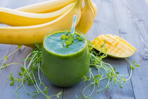 Super Sprout & Mango Green Smoothie