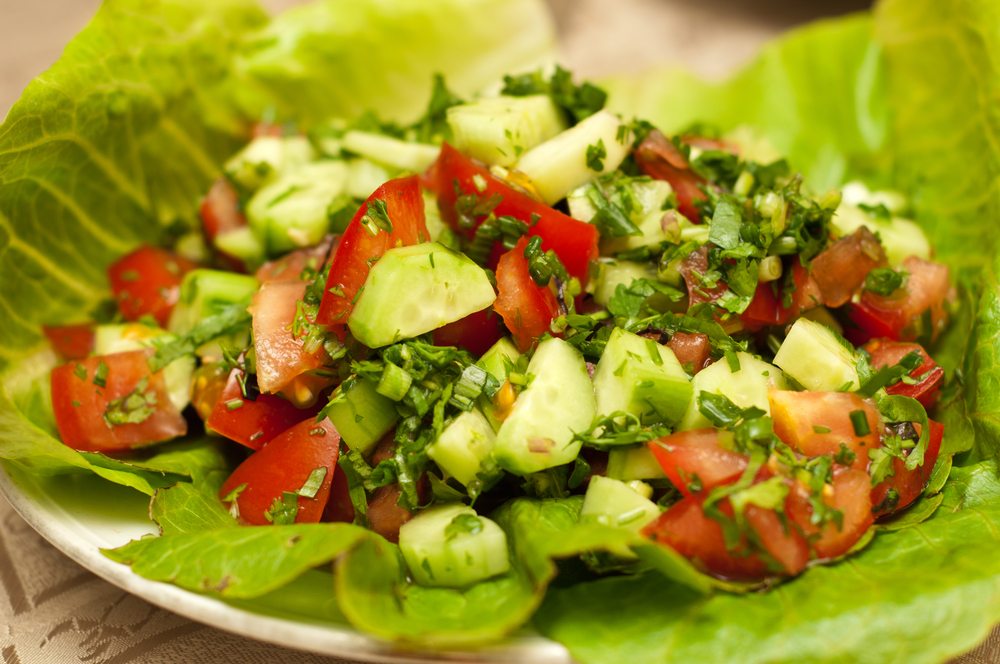 Image of a light, healthy salad.