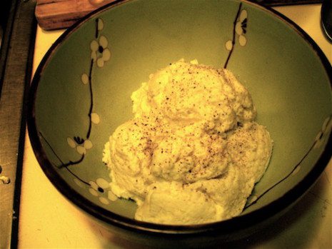 Picture of Raw Cauliflower "Mashed Potatoes"