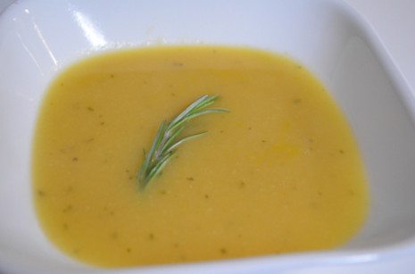 Picture of a bowl with Parsnip Soup