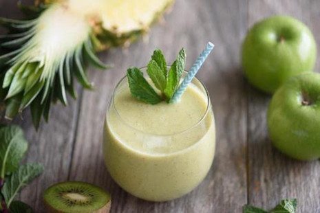 Picture of the Pineapple Mint Smoothie