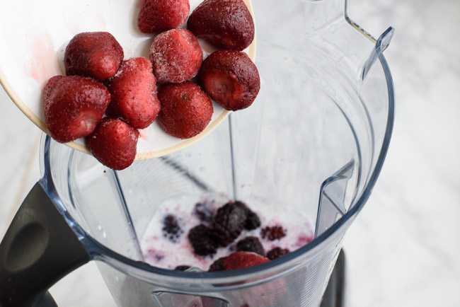 Berry Burst Antioxidant Smoothie