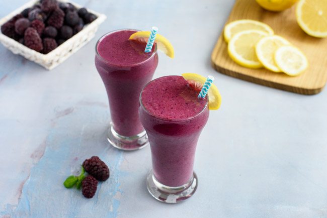 Berry Burst Antioxidant Smoothie Recipe | Solluna by Kimberly Snyder