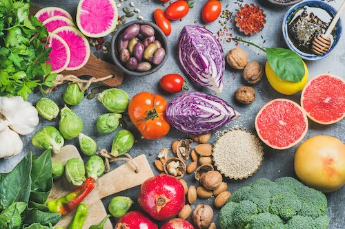10 Foods That Prevent Bloating (and Support Digestion Naturally)