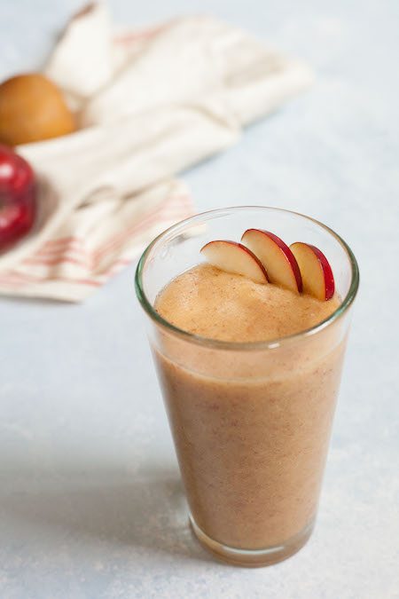 Holiday Apple Pear Smoothie