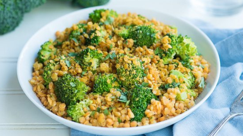 “Cheesy” Plant-Based Popped Lentil & Broccoli Salad