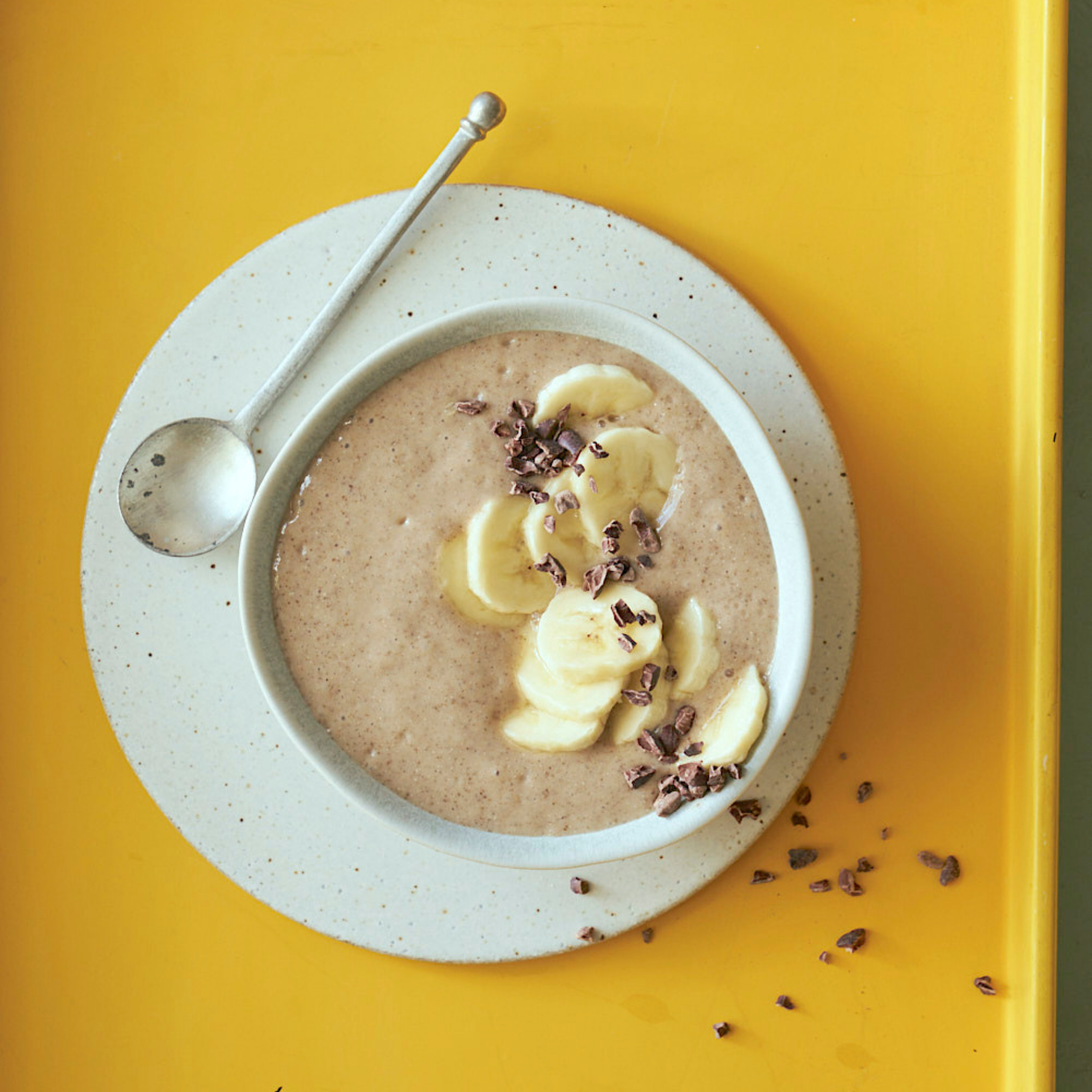 Creamy Banana Cacao Smoothie Bowl