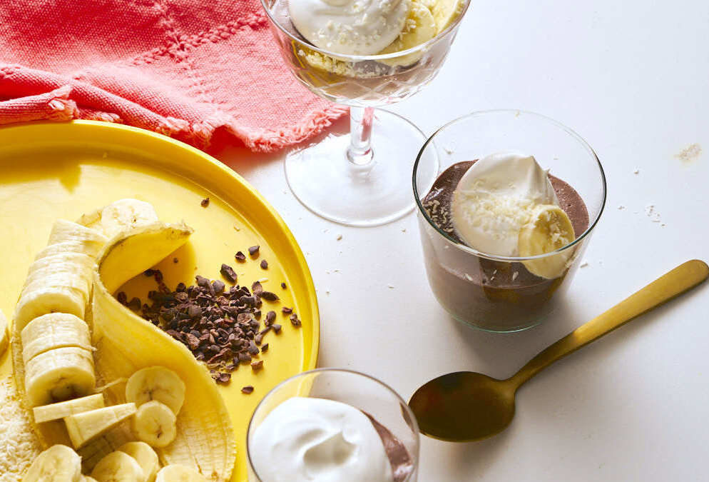 Cacao Chia Seed Banana Pudding - Easy Dessert | Solluna by Kimberly Snyder