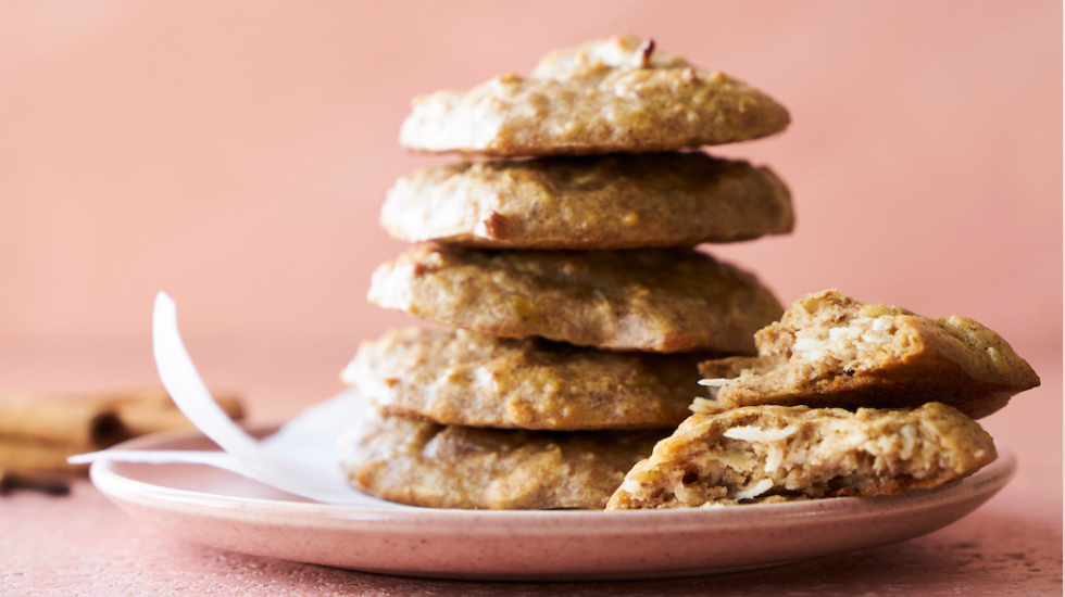 Creamy Banana Spice Cookies